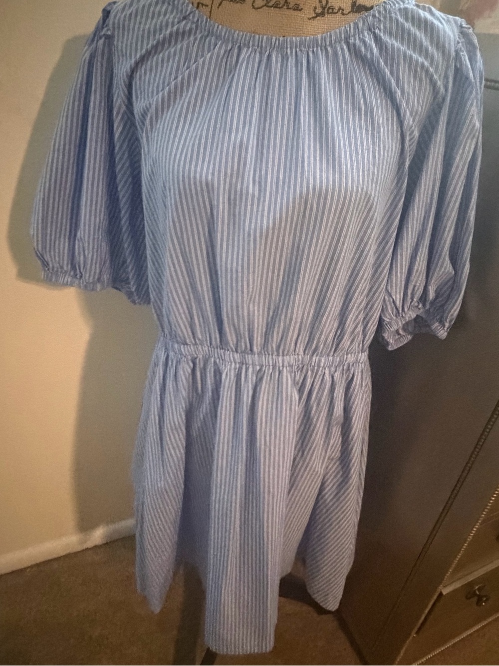 Old Navy Blue and White Striped Casual Dress with Puff Sleeves